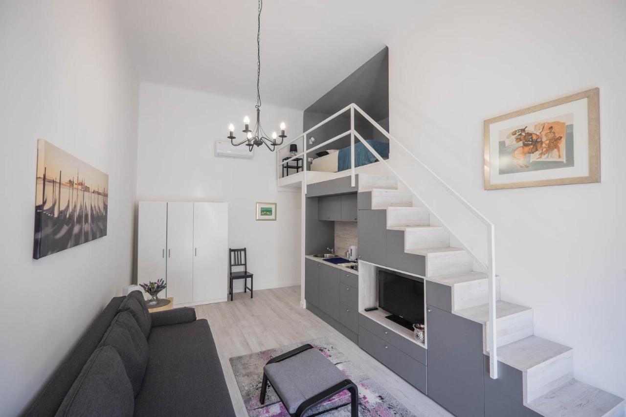Gallery Duplex Studio Загреб Экстерьер фото