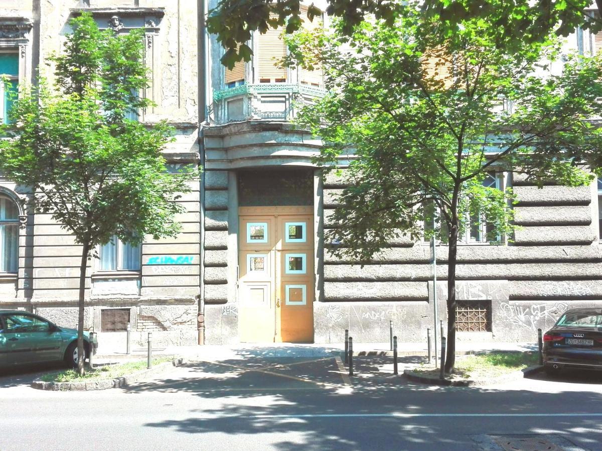 Gallery Duplex Studio Загреб Экстерьер фото